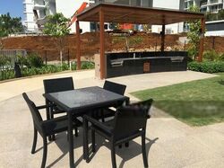 Sea Esta (D18), Condominium #577127061